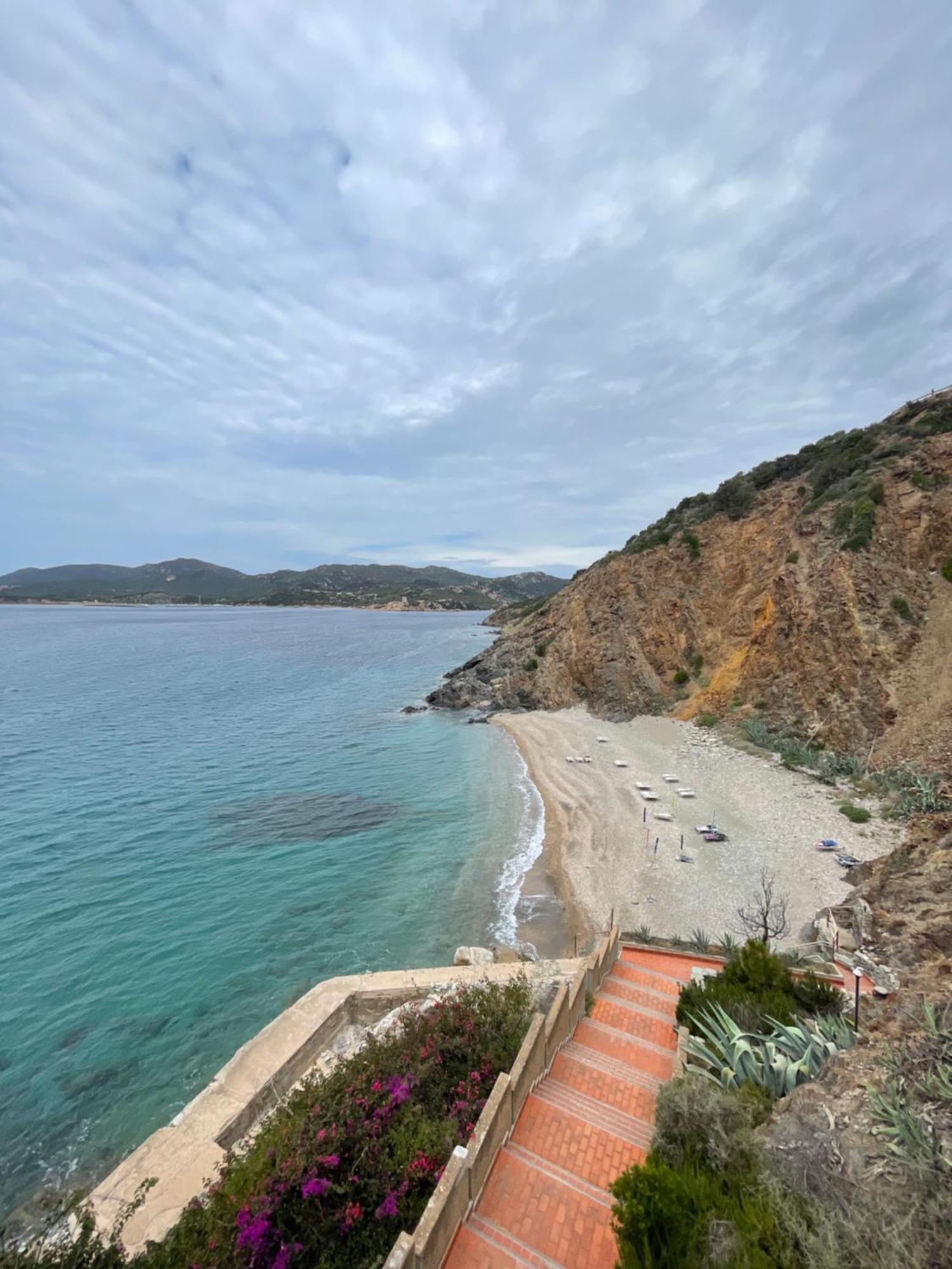 Gli Appartamenti Di Francuzzo Теулада Экстерьер фото